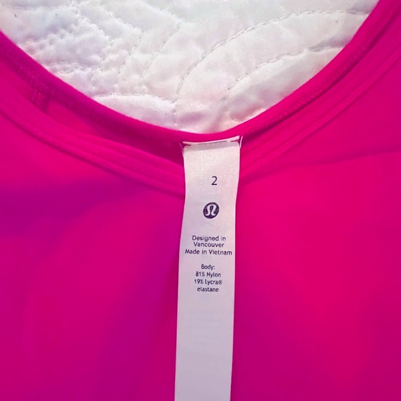 Lululemon short sleeve shirt - Picture 3 of 3